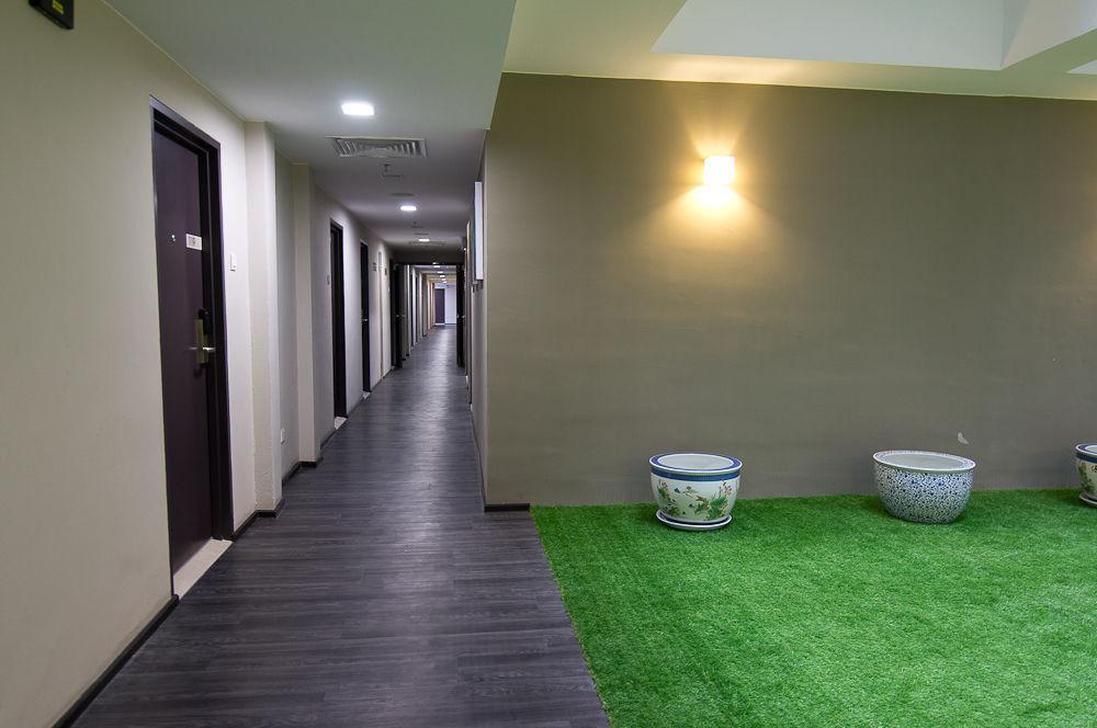 מירי Ajang Hotel מראה חיצוני תמונה