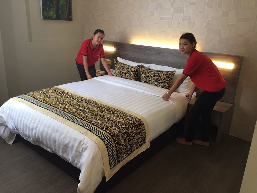 מירי Ajang Hotel מראה חיצוני תמונה